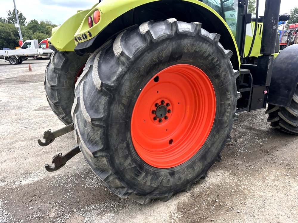 TRACTEUR AGRICOLE ARION 620 CIS – Image 9