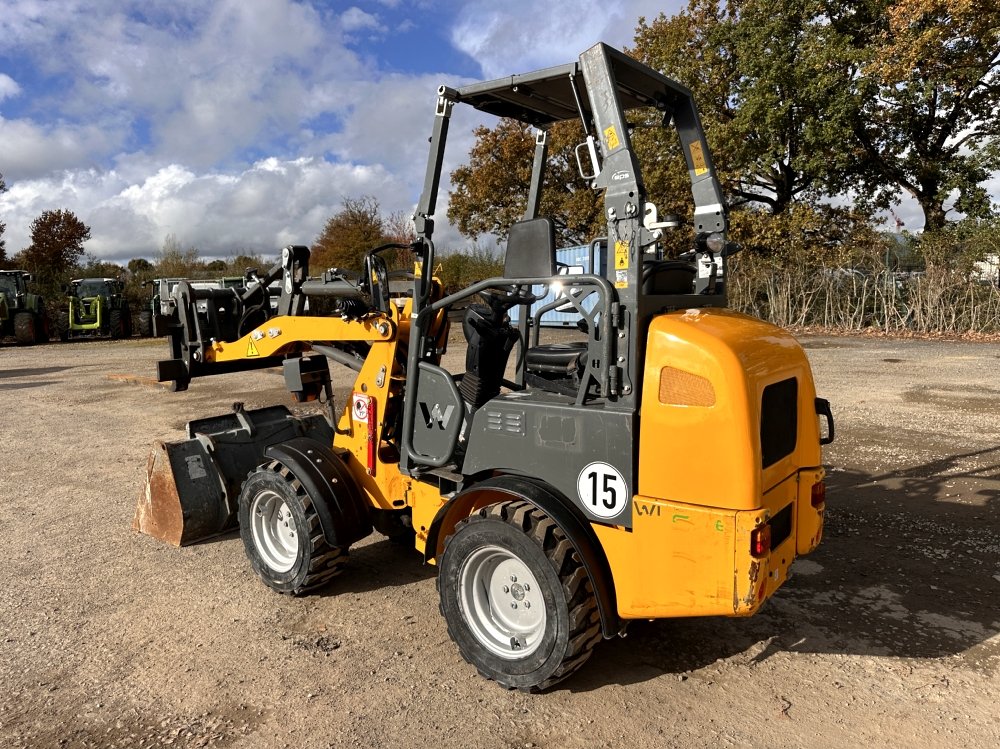 WACKER NEUSON-CHARGEUSE ELECTRIQUE WL20 SUR PNEUS – Image 2