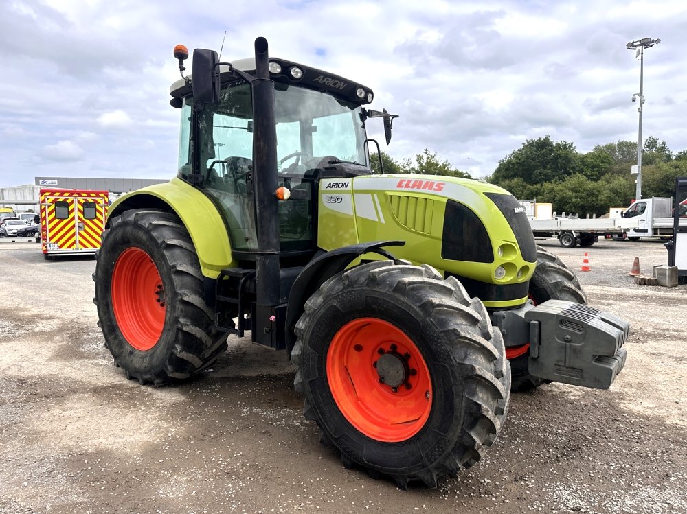 TRACTEUR AGRICOLE ARION 620 CIS – Image 4