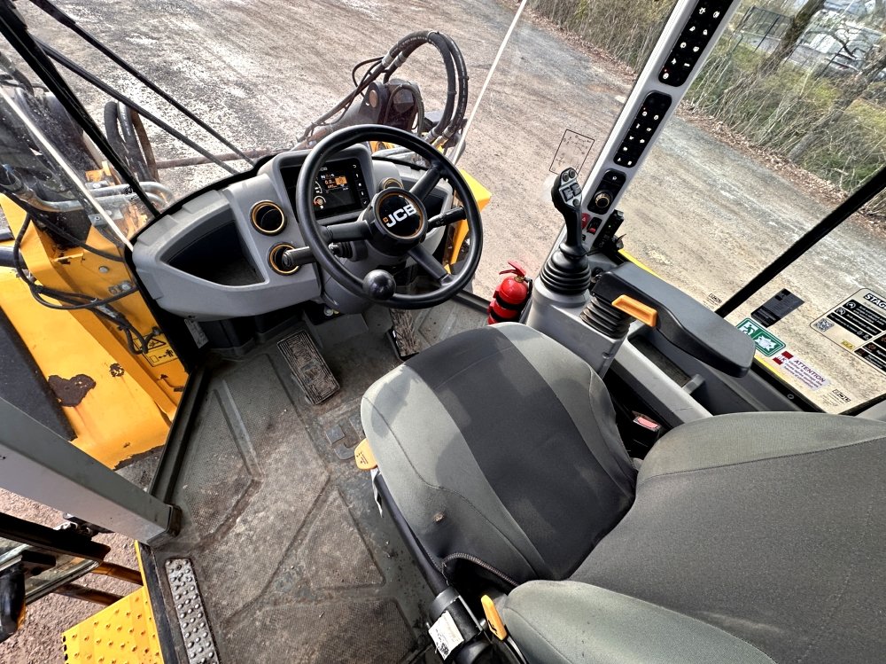 JCB CHARGEUSE SUR PNEUS 437 S5HT – Image 7