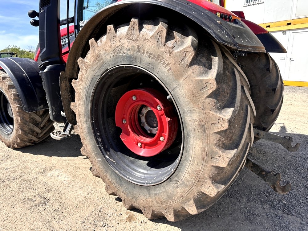 VALTRA-TRACTEUR AGRICOLE T 235 – Image 23