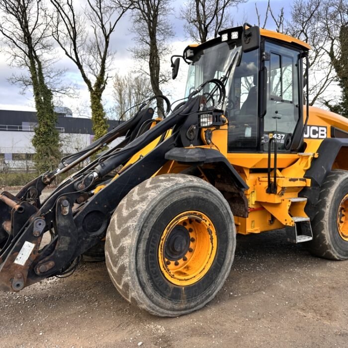 JCB CHARGEUSE SUR PNEUS 437 S5HT