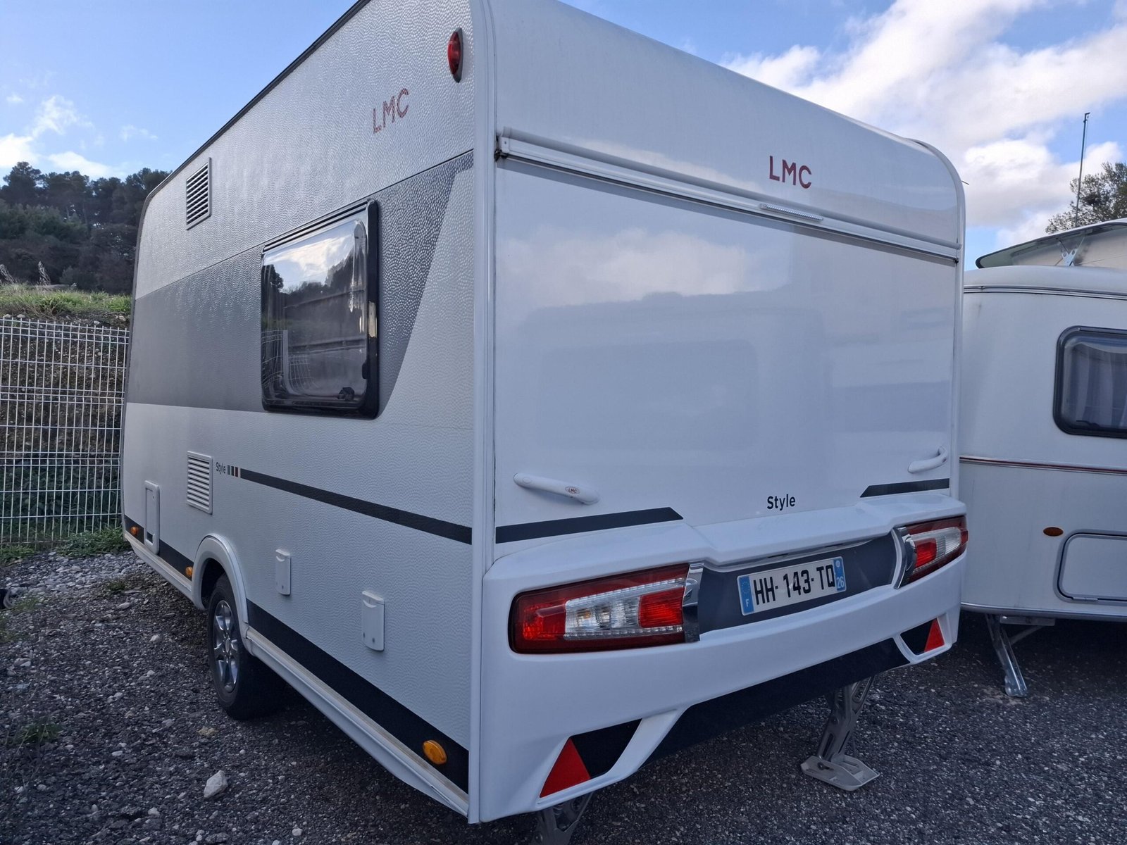 Caravane LMC Style 400 F 2023 – Image 4