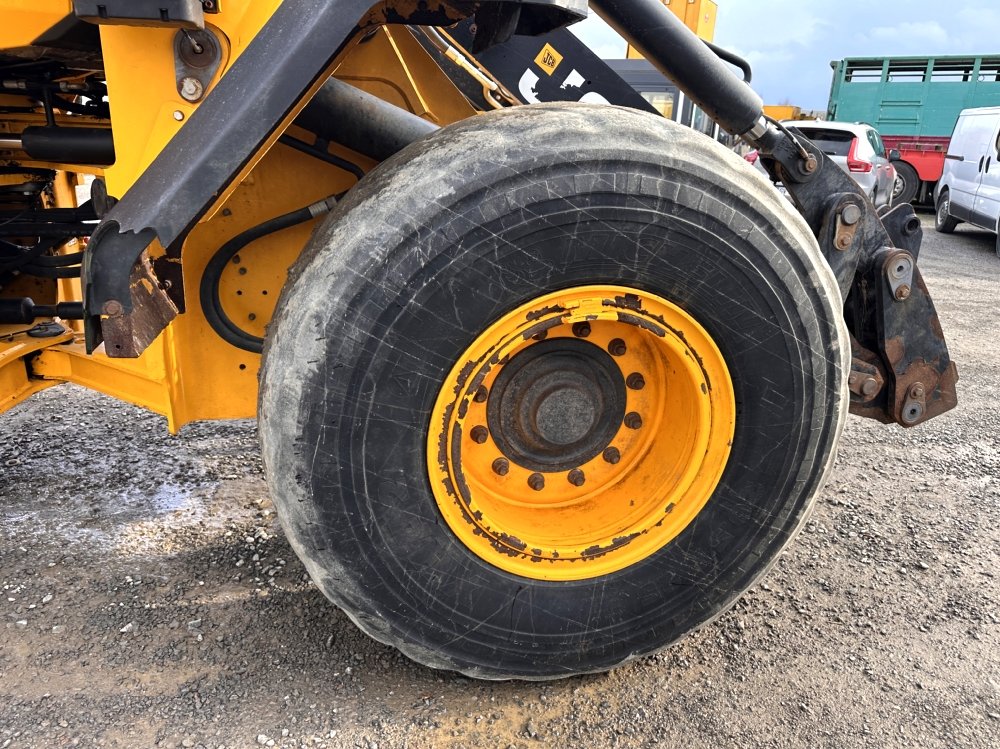 JCB CHARGEUSE SUR PNEUS 437 S5HT – Image 17