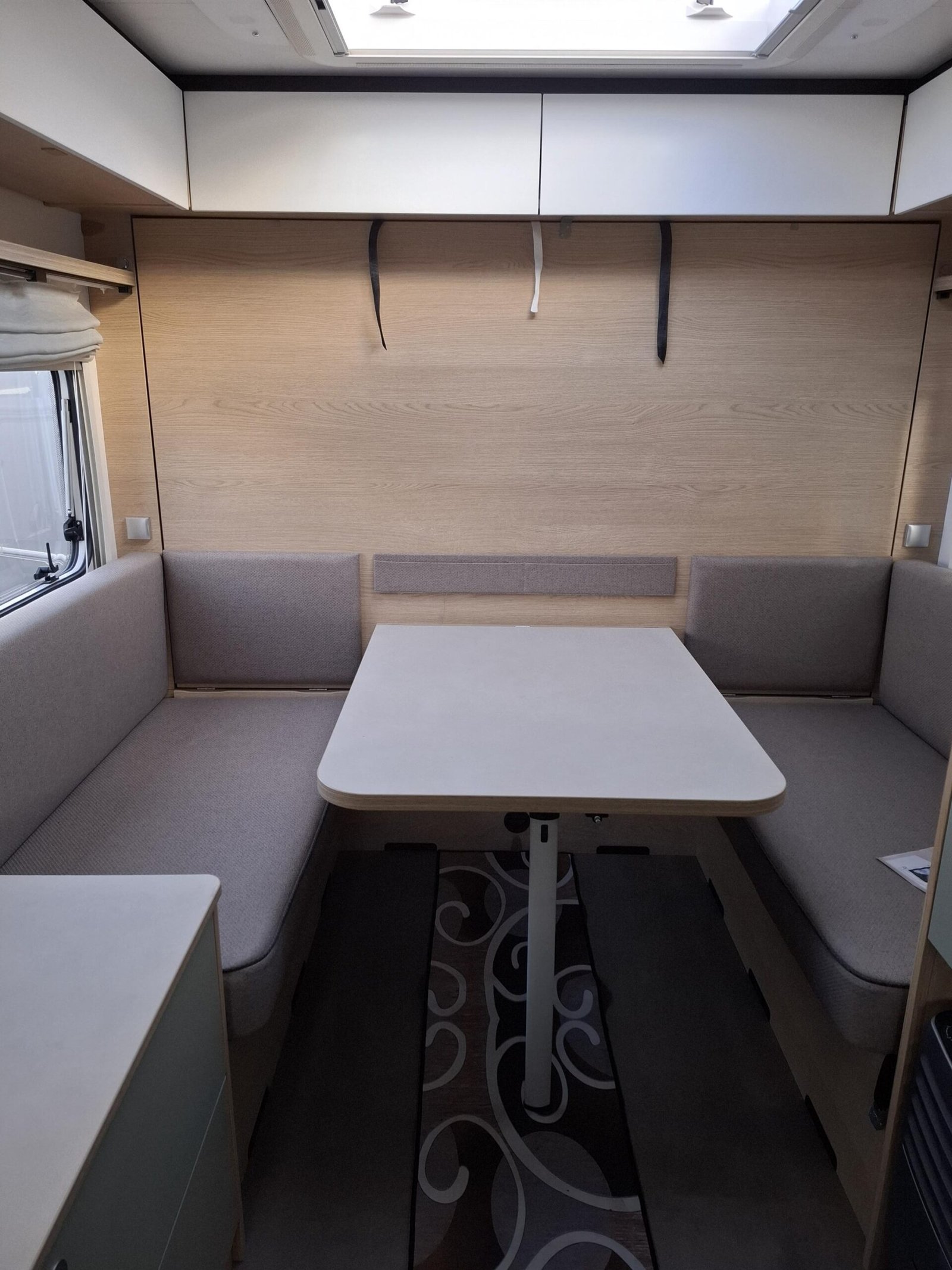 Caravane LMC Style 400 F 2023 – Image 9