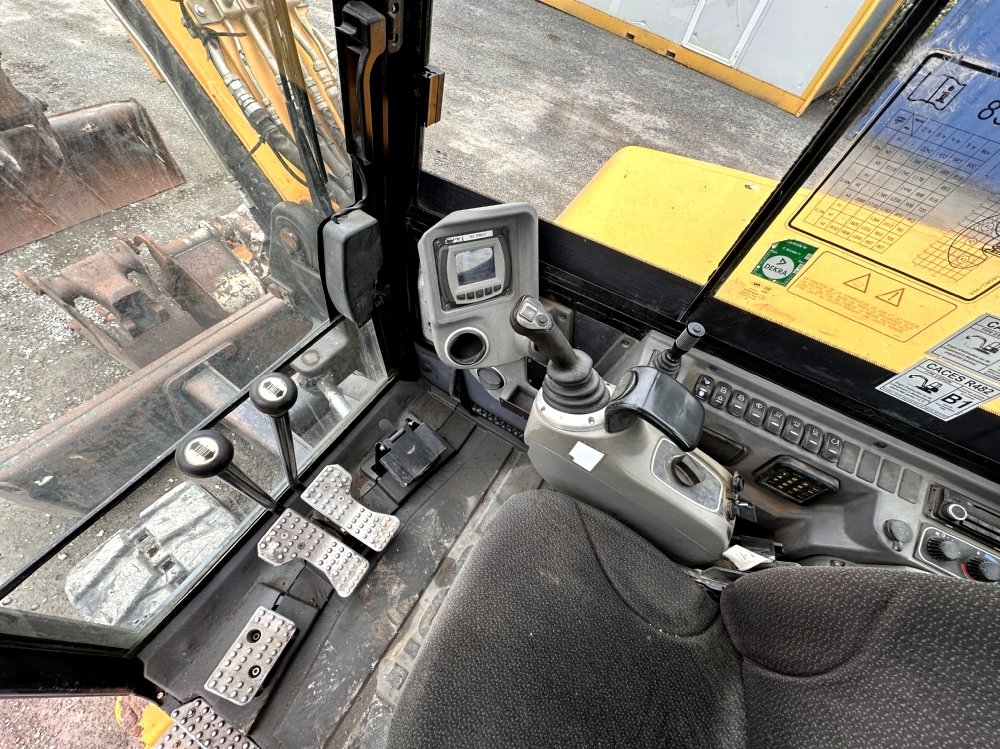 MIDI PELLE SUR CHENILLES JCB 85Z-1ECO – Image 6