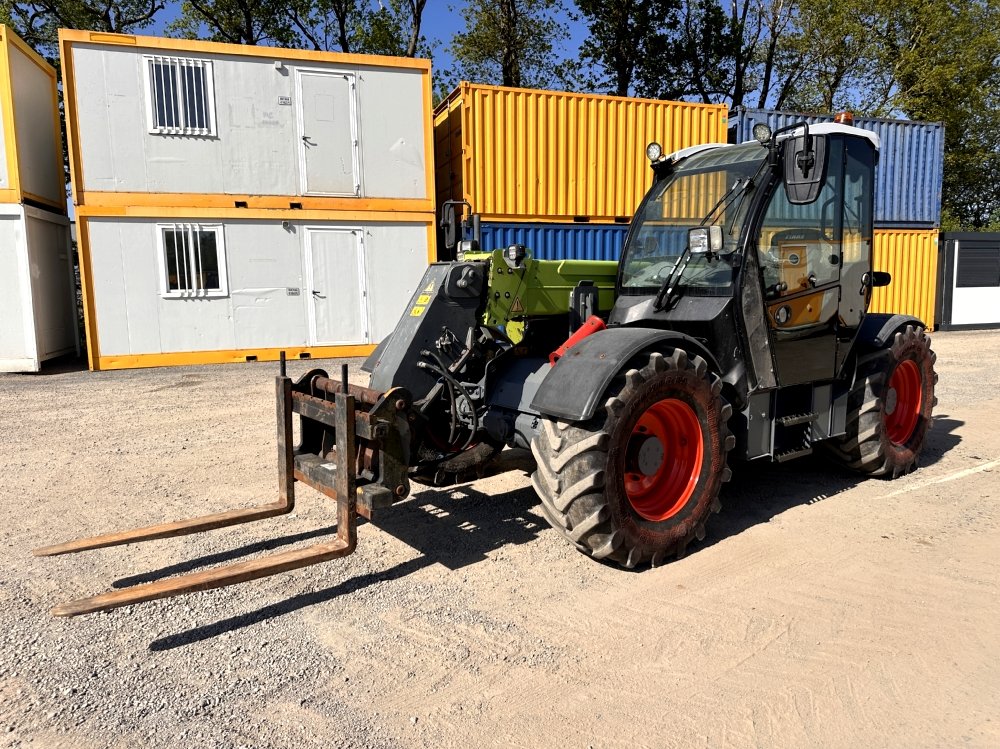 CLAAS-TELESCOPIQUE SCORPION 732