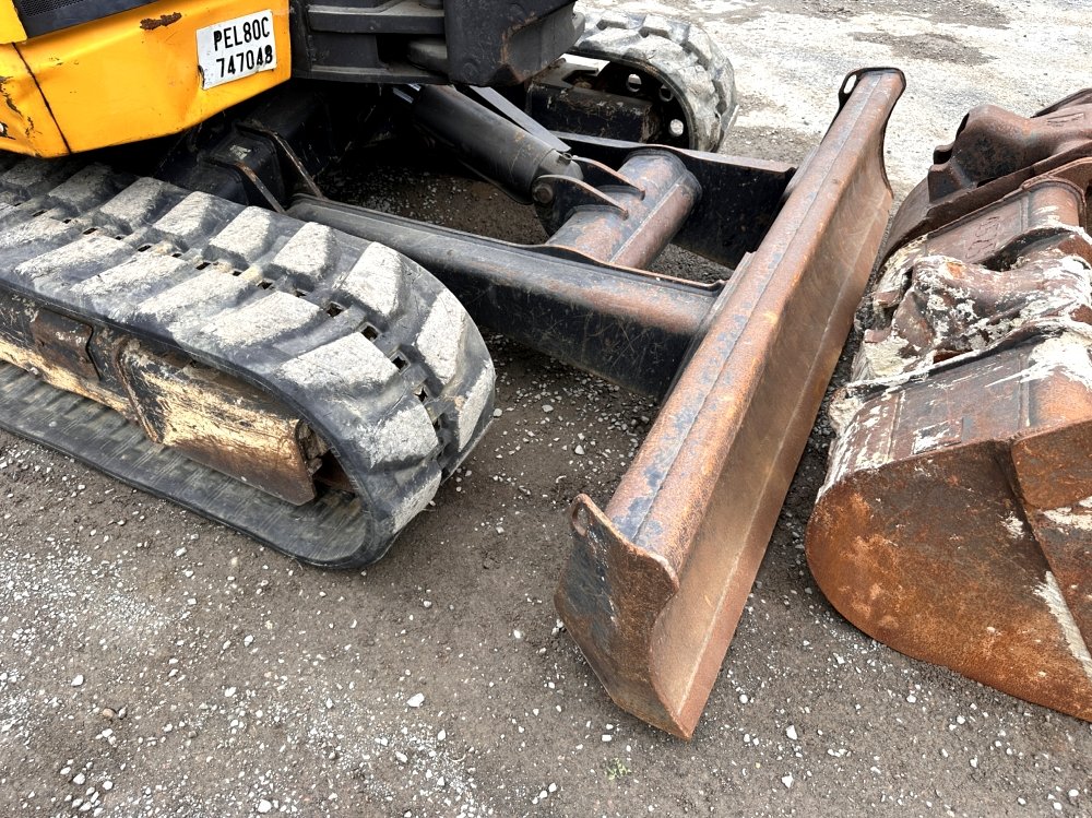 MIDI PELLE SUR CHENILLES JCB 85Z-1ECO – Image 8