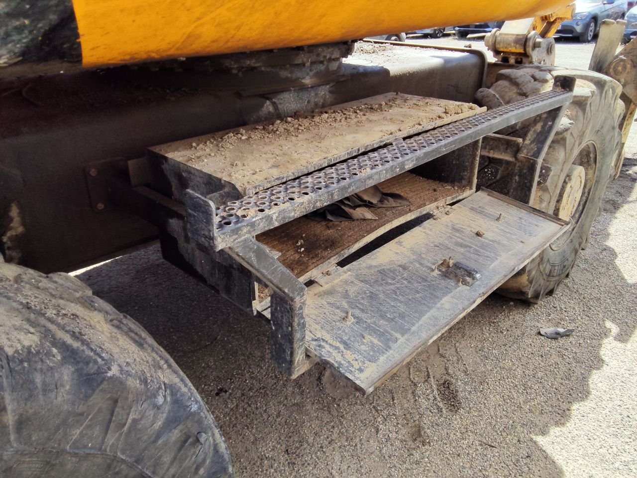 JCB-PELLE SUR PNEUS JS145W – Image 11