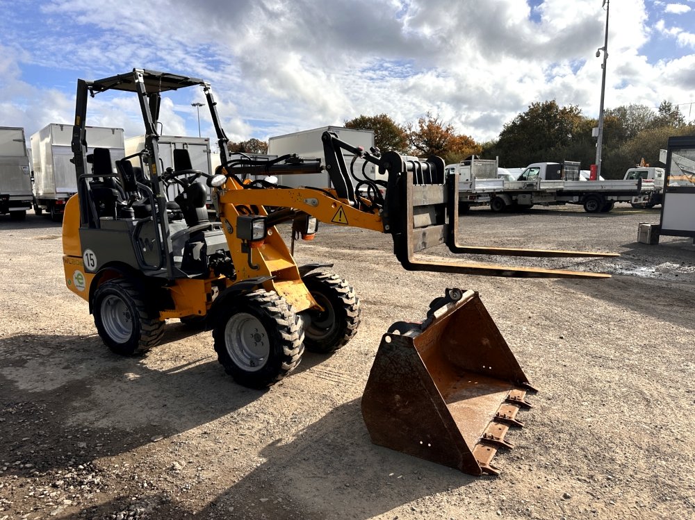 WACKER NEUSON-CHARGEUSE ELECTRIQUE WL20 SUR PNEUS – Image 6