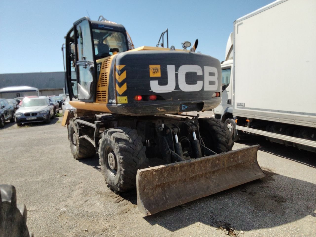 JCB-PELLE SUR PNEUS JS145W – Image 4
