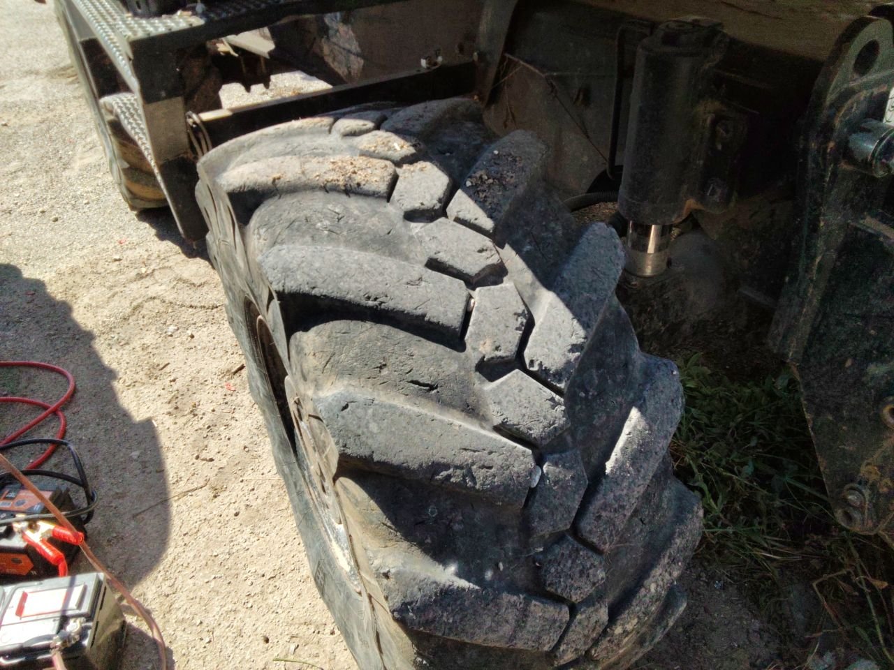 JCB-PELLE SUR PNEUS JS145W – Image 15