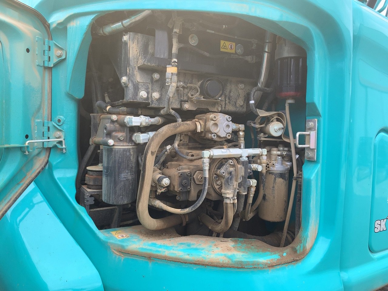 KOBELCO-PELLE SUR CHENILLE SK 140SRLC-7 – Image 17