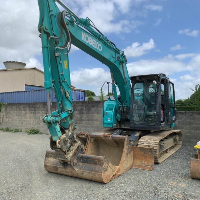 KOBELCO-PELLE SUR CHENILLE SK 140SRLC-7
