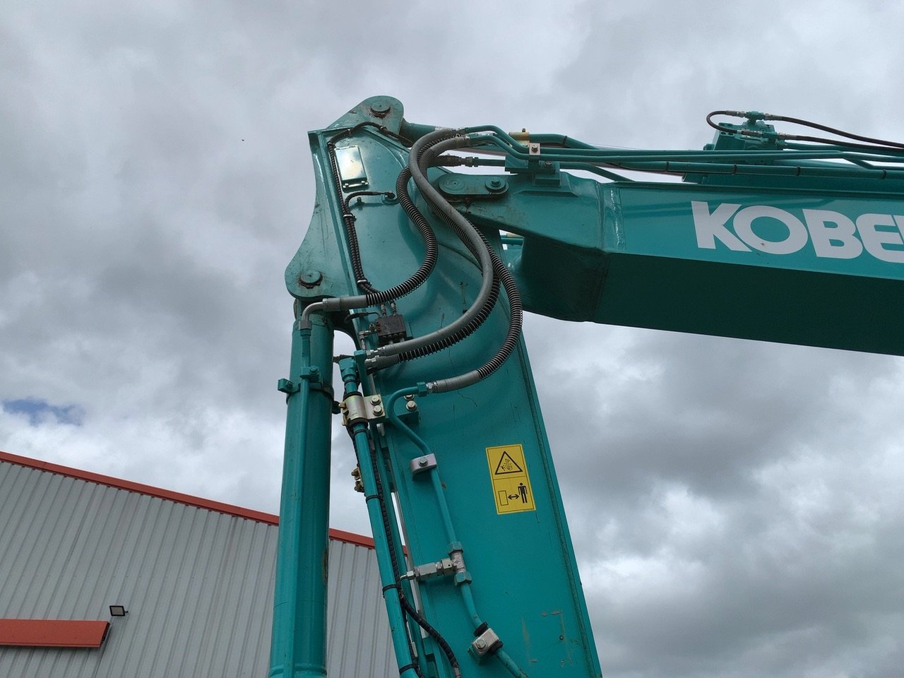 KOBELCO-PELLE SUR CHENILLE SK 140SRLC-7 – Image 6