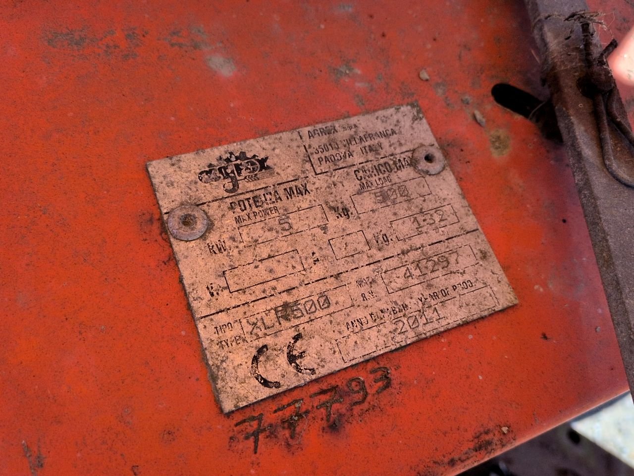 EPANDEUR SABLE / SEL TRACTE SAELEN 2170-2011 – Image 6