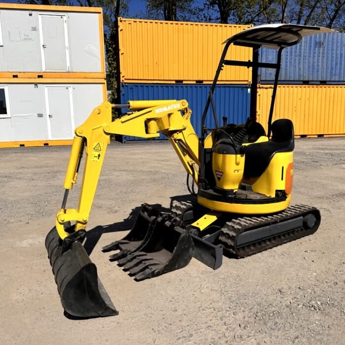 KOMATSU-MINI-PELLE SUR CHENILLES PC08UU-1F