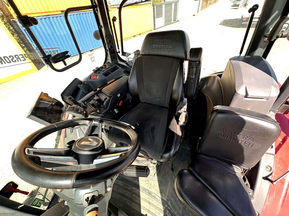 VALTRA-TRACTEUR AGRICOLE T 235 – Image 18