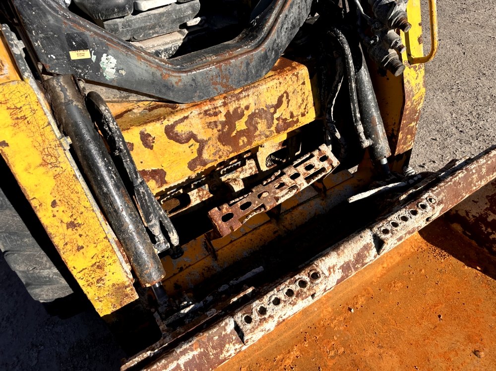 MINI CHARGEUR BOBCAT S450 – Image 15
