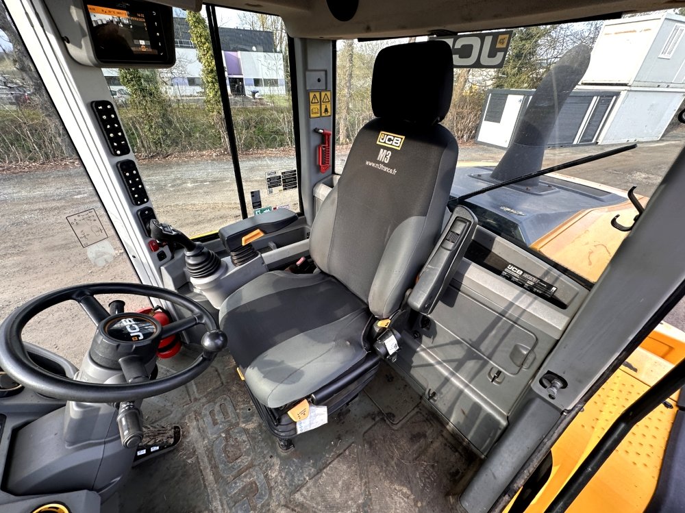 JCB CHARGEUSE SUR PNEUS 437 S5HT – Image 9