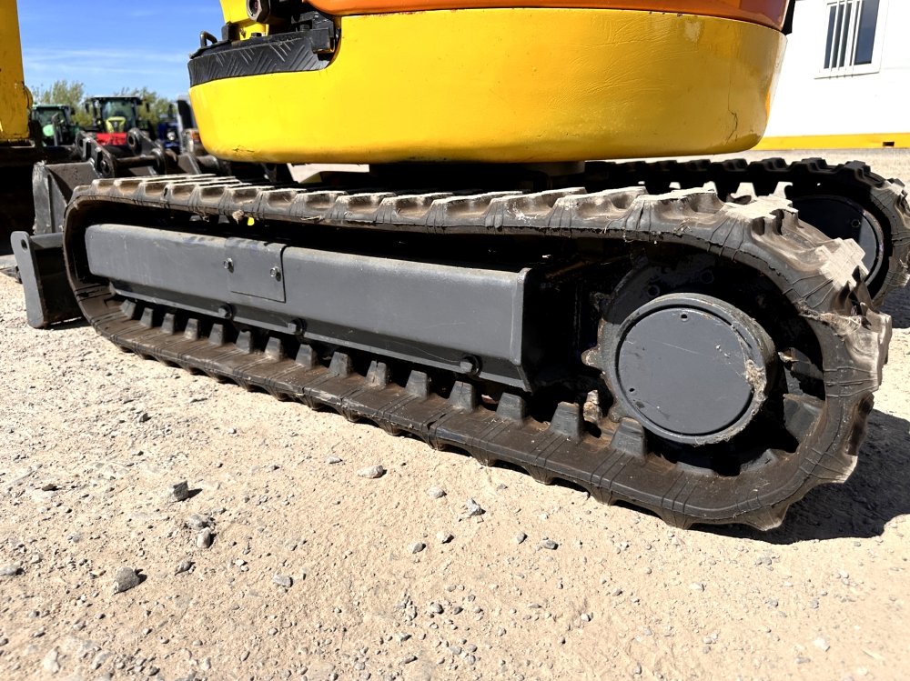 KOMATSU-MINI-PELLE SUR CHENILLES PC08UU-1F – Image 16