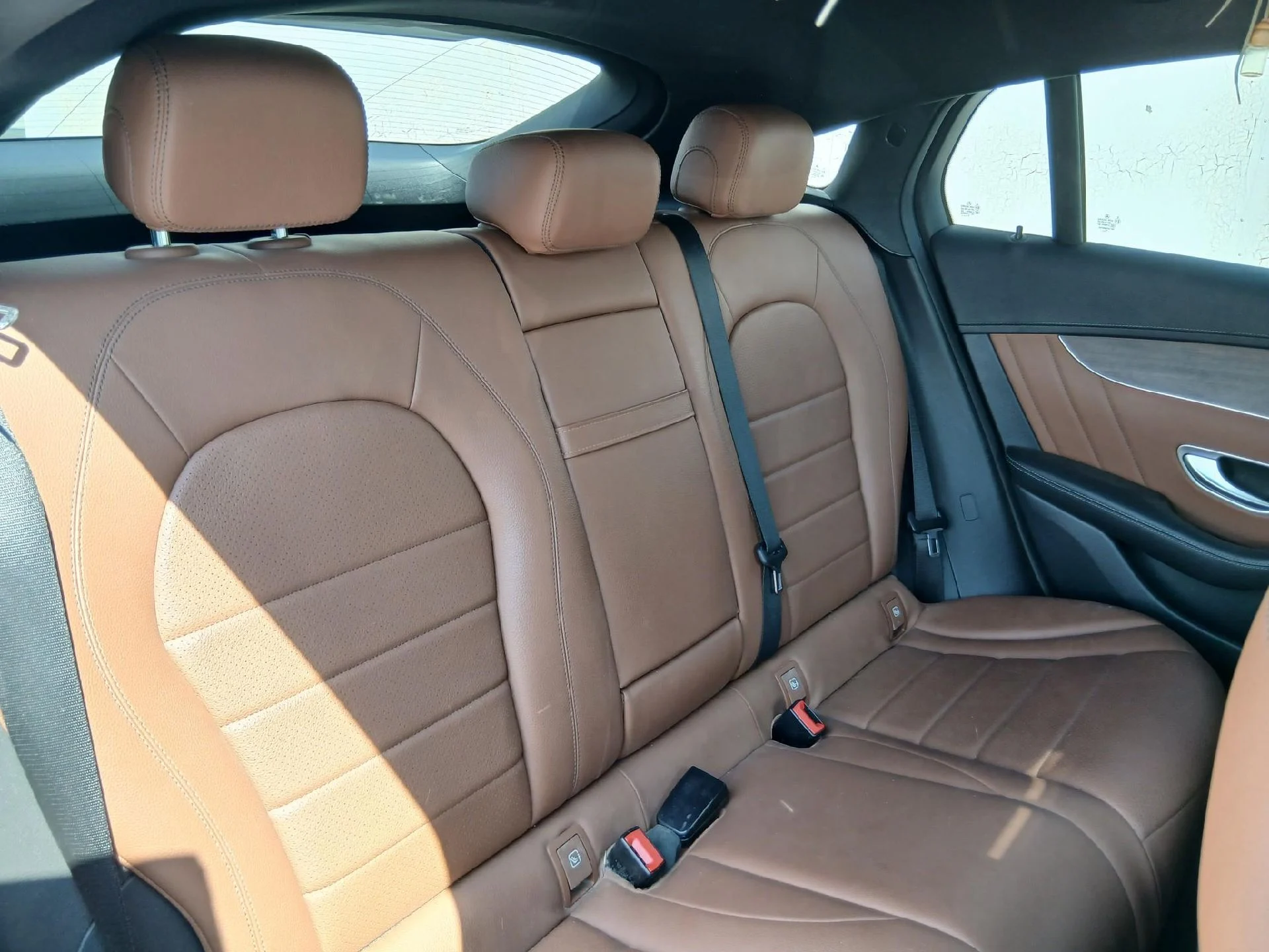 MERCEDES-BENZ GLC 300 E-Coupé 2022 – Image 8