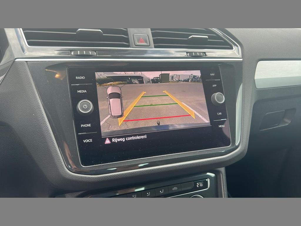 Volkswagen Tiguan 1.4 TSI Act 2018 – Image 17
