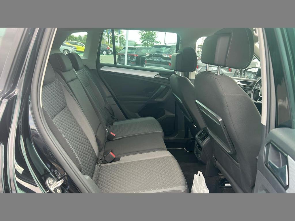 Volkswagen Tiguan 1.4 TSI Act 2018 – Image 22